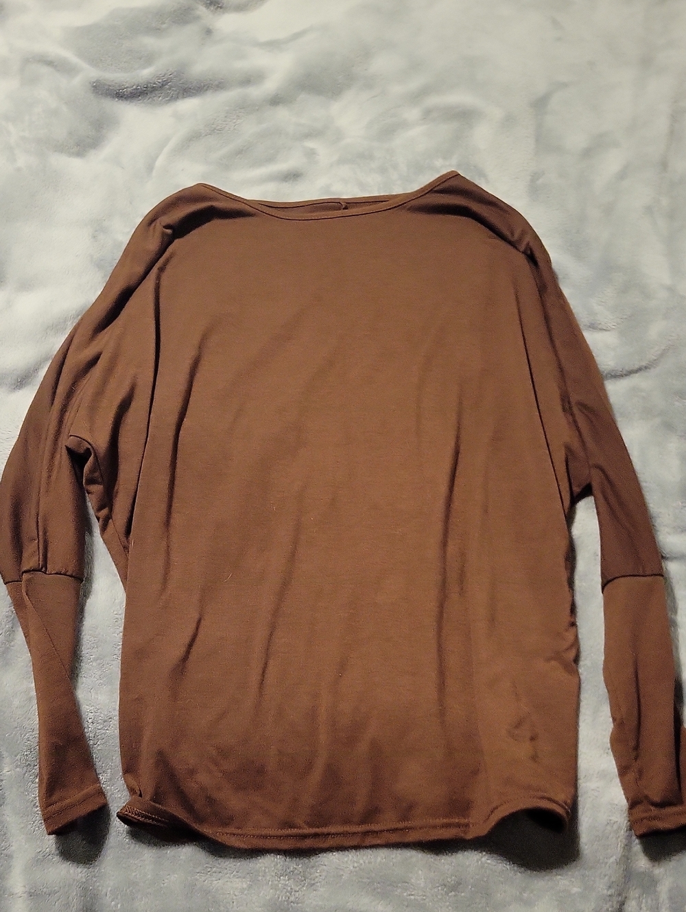 Womens Brown Long Sleeve Knit Shirt